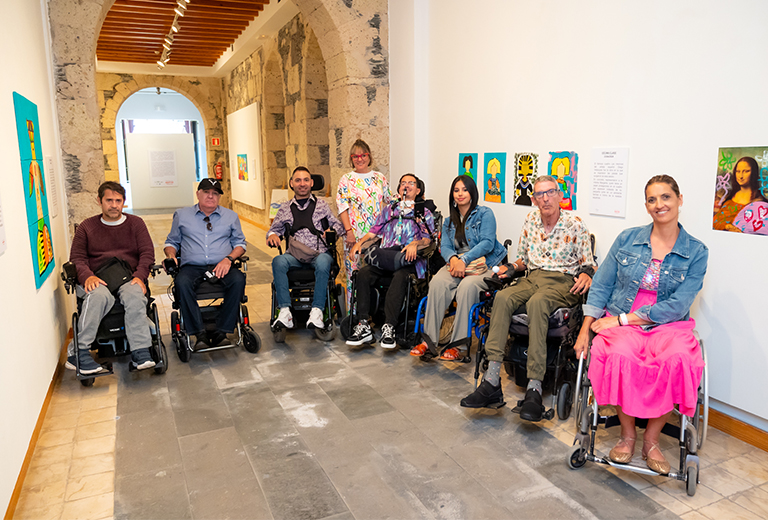 Historias de superación personal en la exposición «13 Sesiones Medulares» en Fundación MAPFRE Canarias