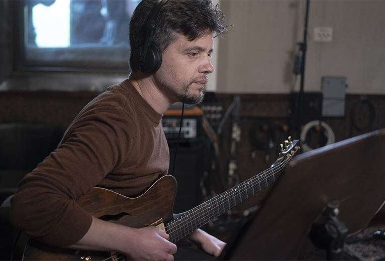 El guitarrista Jonay Martín presenta su trabajo discográfico «Autorretrato» en la Fundación MAPFRE Canarias