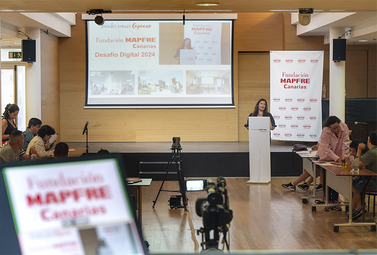 Fundación MAPFRE Canarias realiza el primer “Taller de Diagnóstico de Competencias Digitales” dirigido a personas con discapacidad en el marco del Programa Juntos Somos Capaces